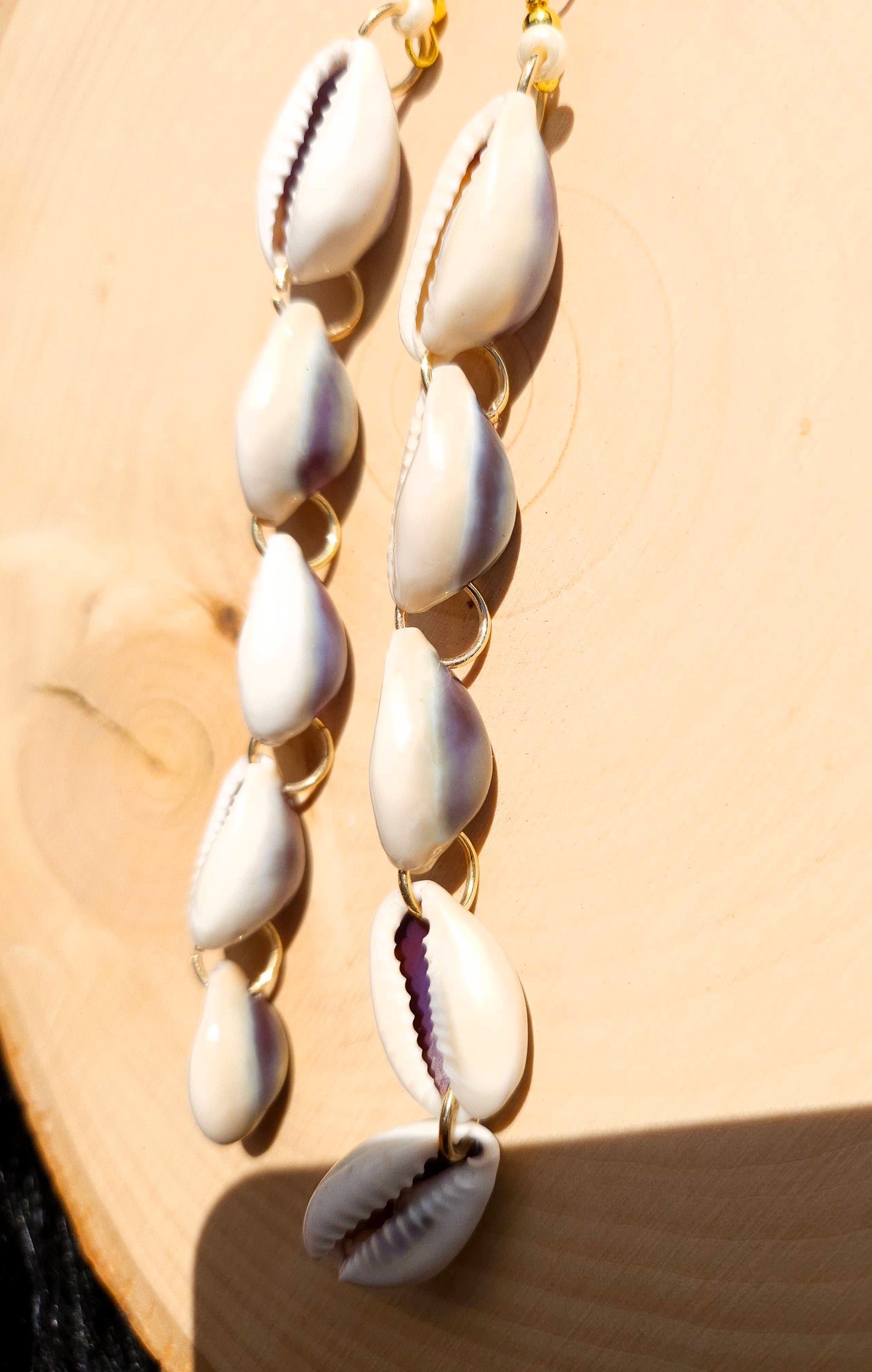 Adéwálé • Purple-Ring Cowie Shells, 5-Tiered